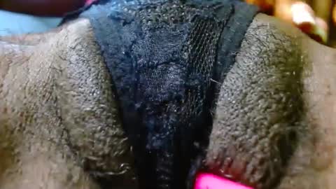 Snapshot of bethanywilsom chatting on January 28, 8:04 pm Bethany Wilson online show from January 28, 8:04 pm