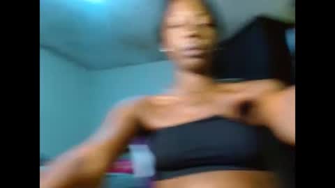 Snapshot of bethanywilsom chatting on February 27, 3:05 pm Bethany Wilson online show from February 27, 3:05 pm