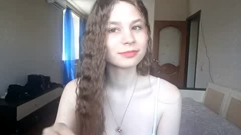 Snapshot of bethkallberg chatting on June 18, 9:14 am Leila online show from June 18, 9:14 am