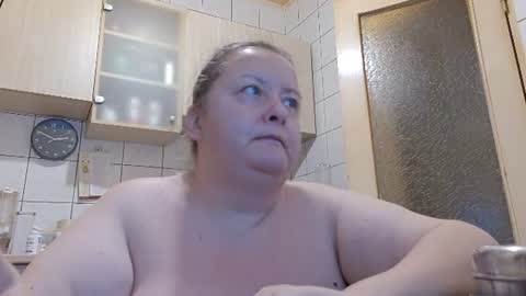 Snapshot of bethnorth chatting on July 24, 11:47 pm bethnorth online show from July 24, 11:47 pm