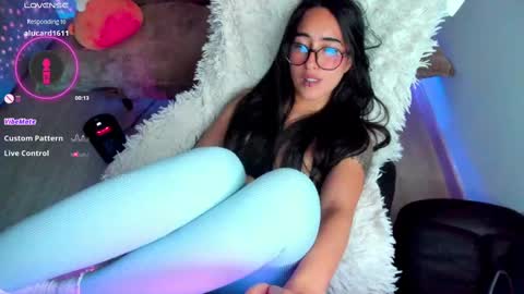 Snapshot of betsabe_butlers_ chatting on February 27, 4:09 am Automatic Espresso Coffee Maker50000tkns left online show from February 27, 4:09 am