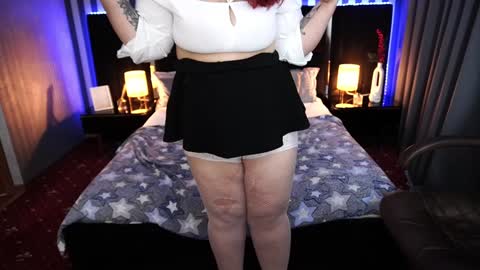 betttydark online show from February 3, 5:40 am