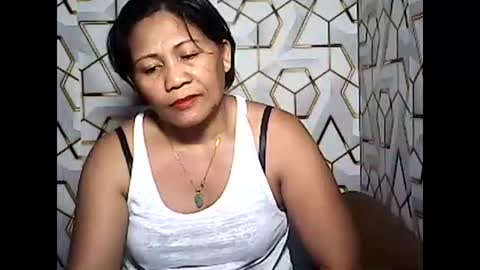 betty_83 online show from April 14, 11:38 am
