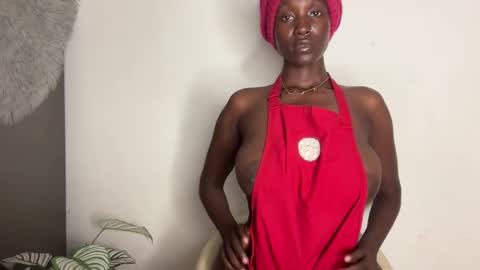 Adah online show from November 8, 9:46 pm