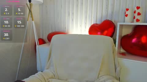 Snapshot of betty_watts chatting on June 20, 2:14 am Kelly online show from June 20, 2:14 am