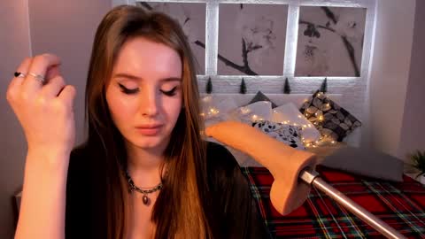 Snapshot of bettyrouse chatting on December 30, 3:58 am Betty online show from December 30, 3:58 am