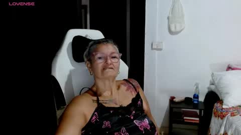 bibiana online show from April 15, 11:39 am