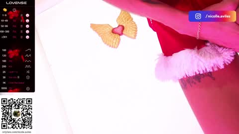 Nicolle Aviles online show from December 14, 6:56 am