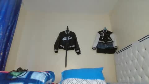 beverly online show from April 21, 12:00 pm