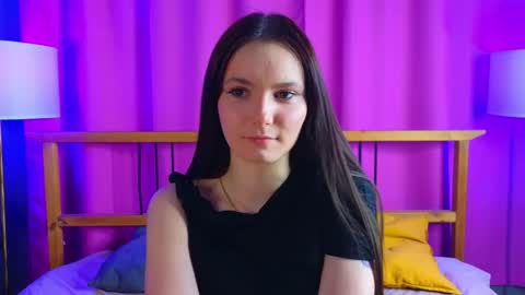 Marie  online show from May 3, 7:42 pm