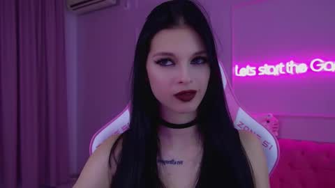 Beverly online show from March 7, 1:07 pm