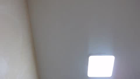 Snapshot of bevora13 chatting on January 3, 8:32 pm Nixie online show from January 3, 8:32 pm