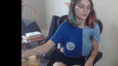 Snapshot of bex_black chatting on September 17, 8:43 pm Bex Black online show from September 17, 8:43 pm