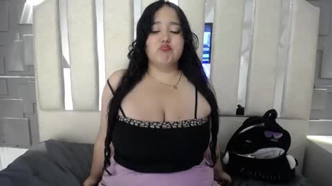 Snapshot of beyota_11 chatting on May 30, 12:46 pm beyota online show from May 30, 12:46 pm