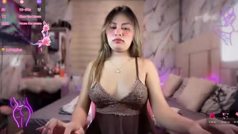 MAXINE online show from March 19, 2:10 pm