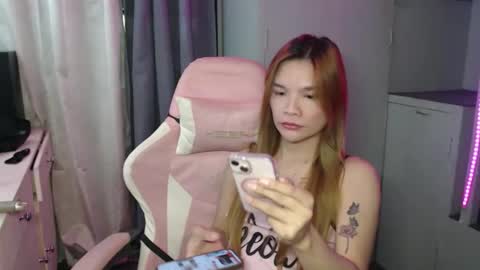 bhee52 online show from November 8, 8:25 am