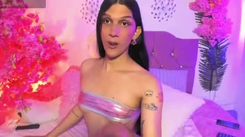 Snapshot of bianca_baldwin01 chatting on May 14, 10:16 pm bianca_baldwin01 online show from May 14, 10:16 pm