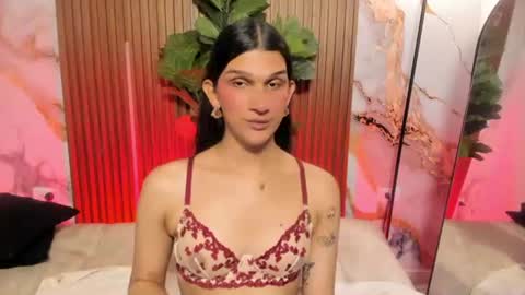 Snapshot of bianca_baldwin01 chatting on June 11, 10:19 pm bianca_baldwin01 online show from June 11, 10:19 pm