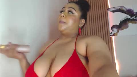 Bianca Follerach online show from May 14, 11:17 am
