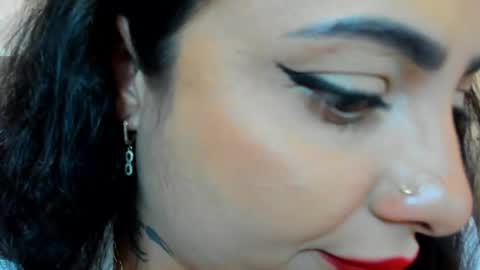 Snapshot of bianca_vale chatting on May 19, 7:26 am Bianca Vale online show from May 19, 7:26 am