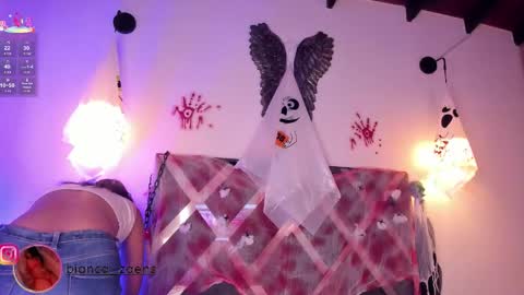 Snapshot of bianca_zaens1 chatting on October 29, 12:07 pm B I A N C A online show from October 29, 12:07 pm