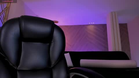 Bianca Pierce online show from February 26, 11:30 am