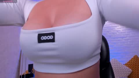 Bianca Pierce online show from December 22, 12:13 pm