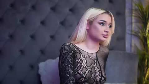  Bianka  online show from July 3, 9:21 pm