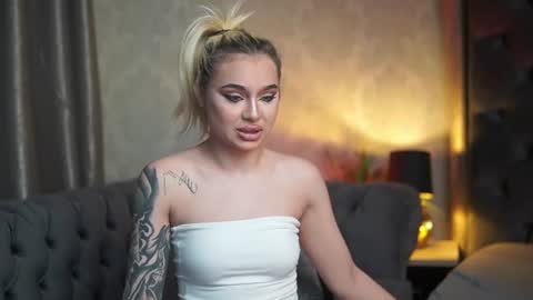  Bianka  online show from July 25, 8:28 pm