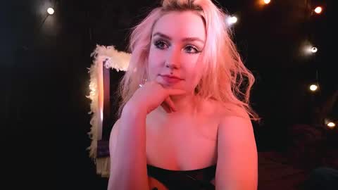 bibi_iva online show from April 26, 7:00 pm