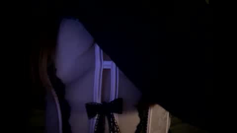 Snapshot of bibiroyce chatting on November 28, 5:48 pm Bibi Royce online show from November 28, 5:48 pm