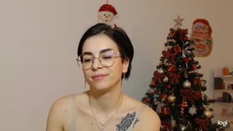 innasugarwild online show from January 8, 6:10 pm