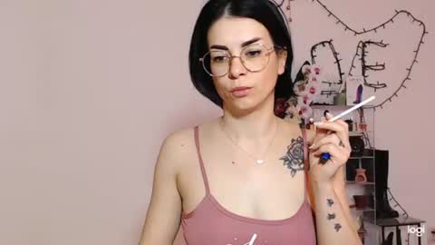 Snapshot of bibitina chatting on April 27, 5:05 am innasugarwild online show from April 27, 5:05 am