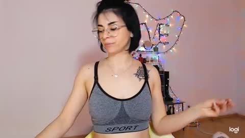 Snapshot of bibitina chatting on May 3, 2:23 pm innasugarwild online show from May 3, 2:23 pm
