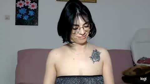 Snapshot of bibitina chatting on May 30, 6:49 pm innasugarwild online show from May 30, 6:49 pm