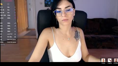 Snapshot of bibitina chatting on July 24, 4:43 am innasugarwild online show from July 24, 4:43 am