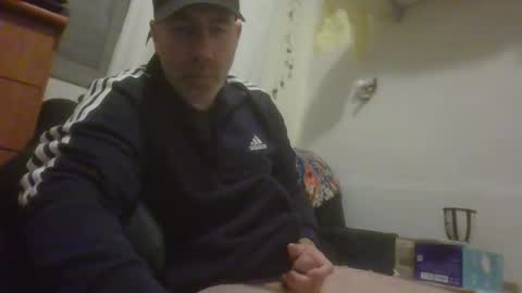bibo85_99 online show from May 2, 8:58 pm
