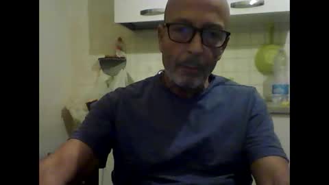 Snapshot of big23italy chatting on September 29, 1:33 am big23italy online show from September 29, 1:33 am