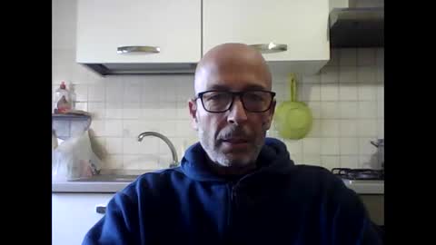 Snapshot of big23italy chatting on October 3, 9:50 am big23italy online show from October 3, 9:50 am