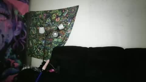 thatcoupledawg online show from April 4, 9:29 am