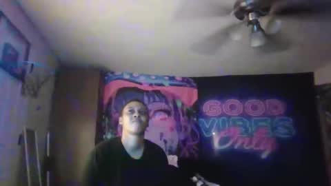 thatcoupledawg online show from April 5, 1:14 am