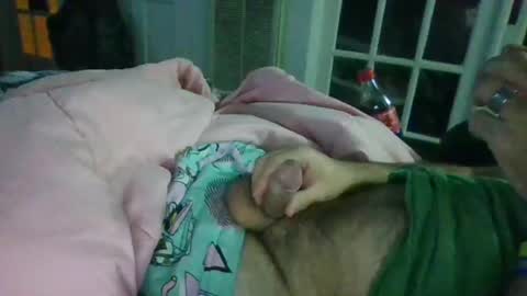 Snapshot of big88385909 chatting on December 23, 12:57 am big88385909 online show from December 23, 12:57 am