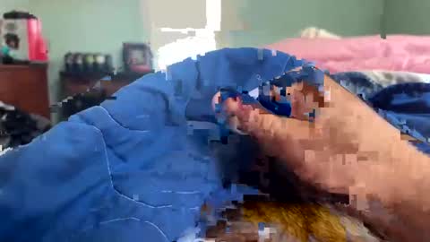 Snapshot of big88385909 chatting on February 20, 6:13 pm big88385909 online show from February 20, 6:13 pm