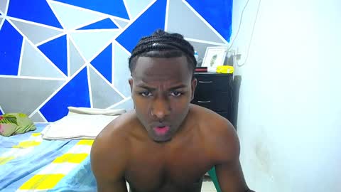 big_black11 online show from January 26, 12:33 pm