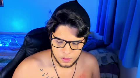 Logan Sprouse online show from April 21, 1:42 am