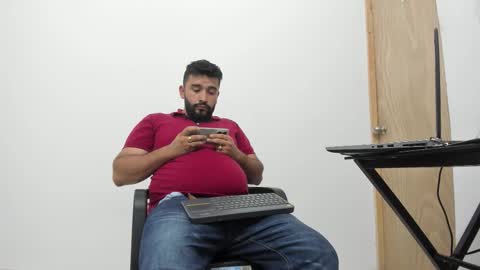 Tommy online show from November 2, 5:37 pm