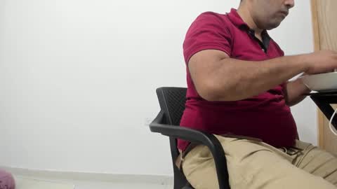 Tommy online show from November 27, 4:42 pm