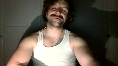 Snapshot of big_dick_dirtbag chatting on December 30, 1:04 am BIG DICK DIRTBAG  online show from December 30, 1:04 am