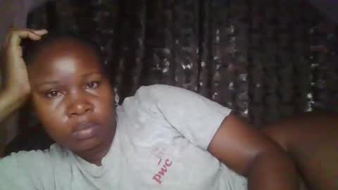 Snapshot of big_diva chatting on November 17, 1:22 am big_diva online show from November 17, 1:22 am