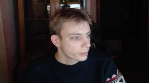 Snapshot of big_joni chatting on December 18, 9:54 pm big_joni online show from December 18, 9:54 pm